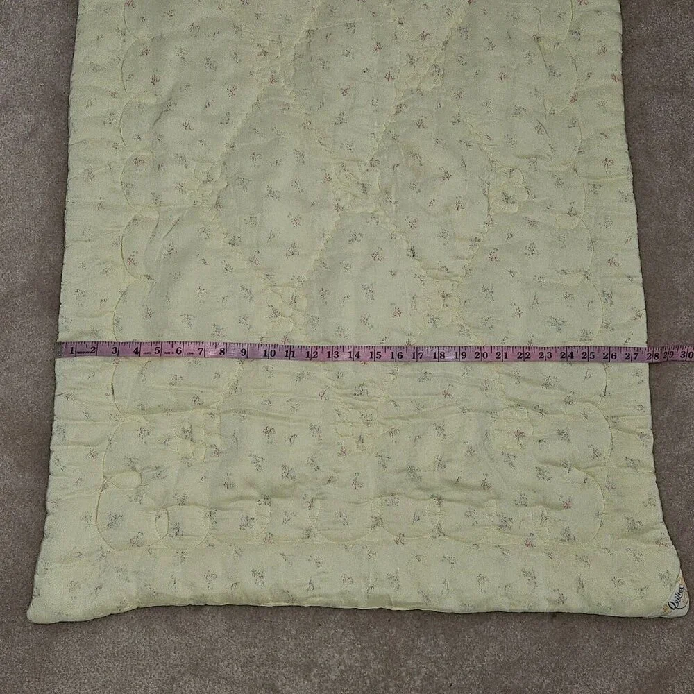 VTG Quiltex Yellow Baby Blanket Comforter Sheep Flowers Pink Green 28x40